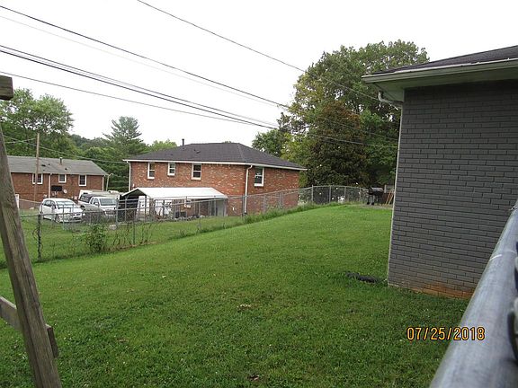 5th image of 113 Little John Pl