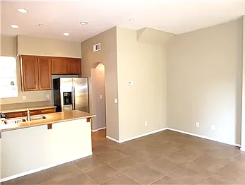 472 Almond Rd — Photo 7