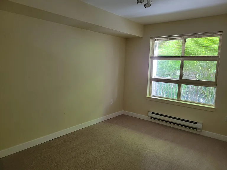 111 108th Ave NE #206 — Photo 17