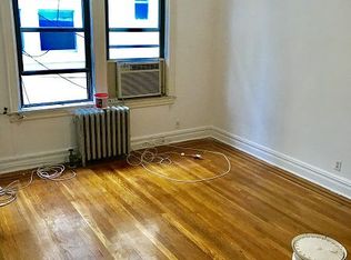 3422 28th St APT 2F, Astoria, NY 11106