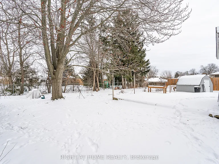 18 Ridgewood Ave — Photo 30