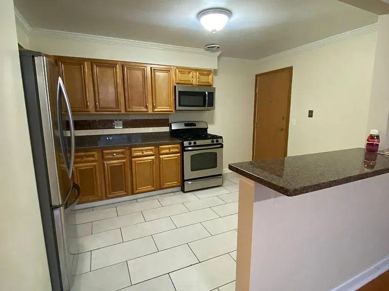 4934 Harold Ave #2D — Photo 3