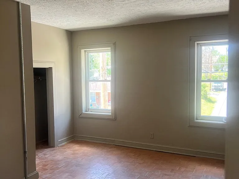 400 City Ave — Photo 17