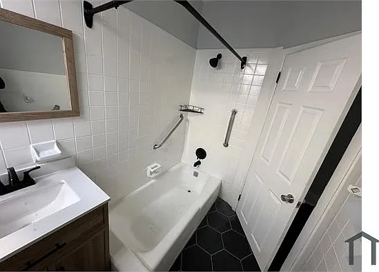 1461 N Felton St — Photo 5