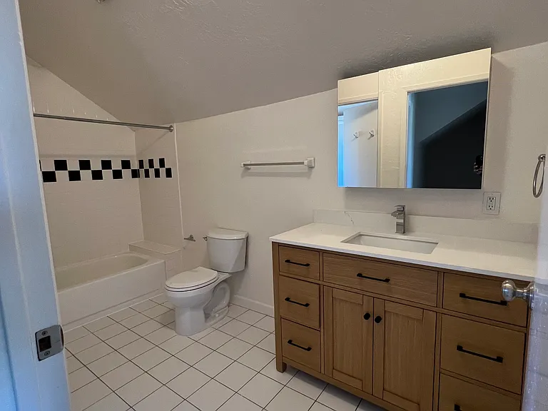 209 Sunnyside Ave — Photo 25