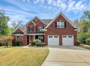 8600 Savannah Rd, Harrisburg, NC 28075