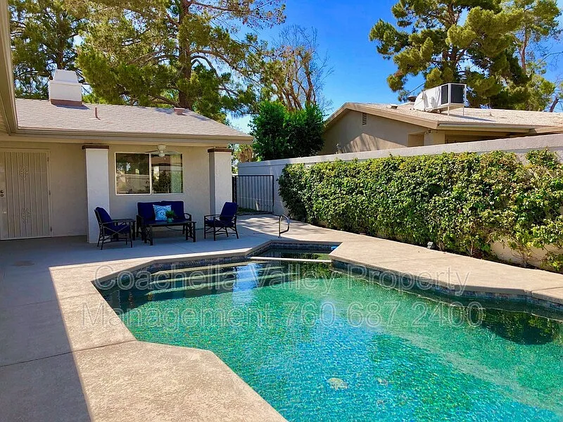 3 bed, 2.0 bath, 1629 sqft, $4,800 — Photo 2