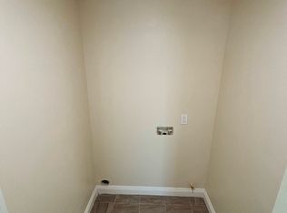 131 W 115th St #129, Los Angeles, CA 90061