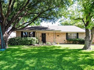 10225 Chesterton Dr, Dallas, TX 75238