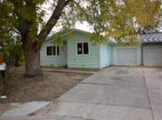 2712 Carmel Ct, Colorado Springs, CO 80910