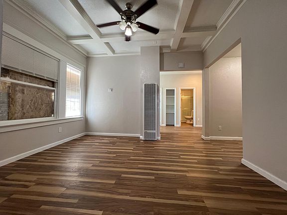 5th image of 209 E Park St #209