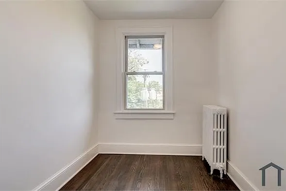 2413 Minnesota Ave SE — Photo 6