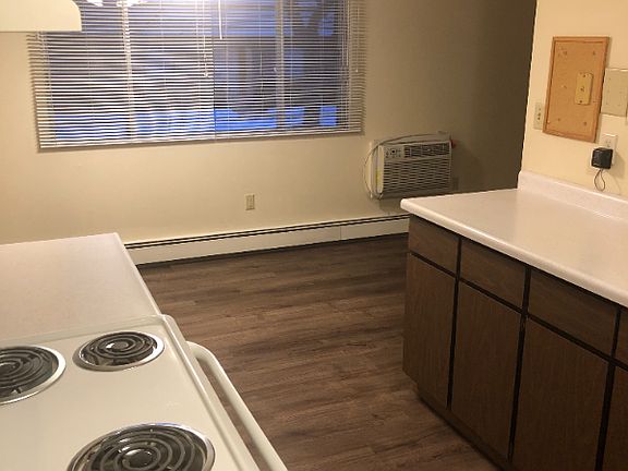 2nd image of 3025 N 9th St #2
