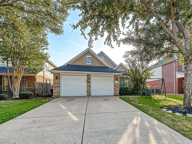 21923 Shady Heath Ln — Photo 48