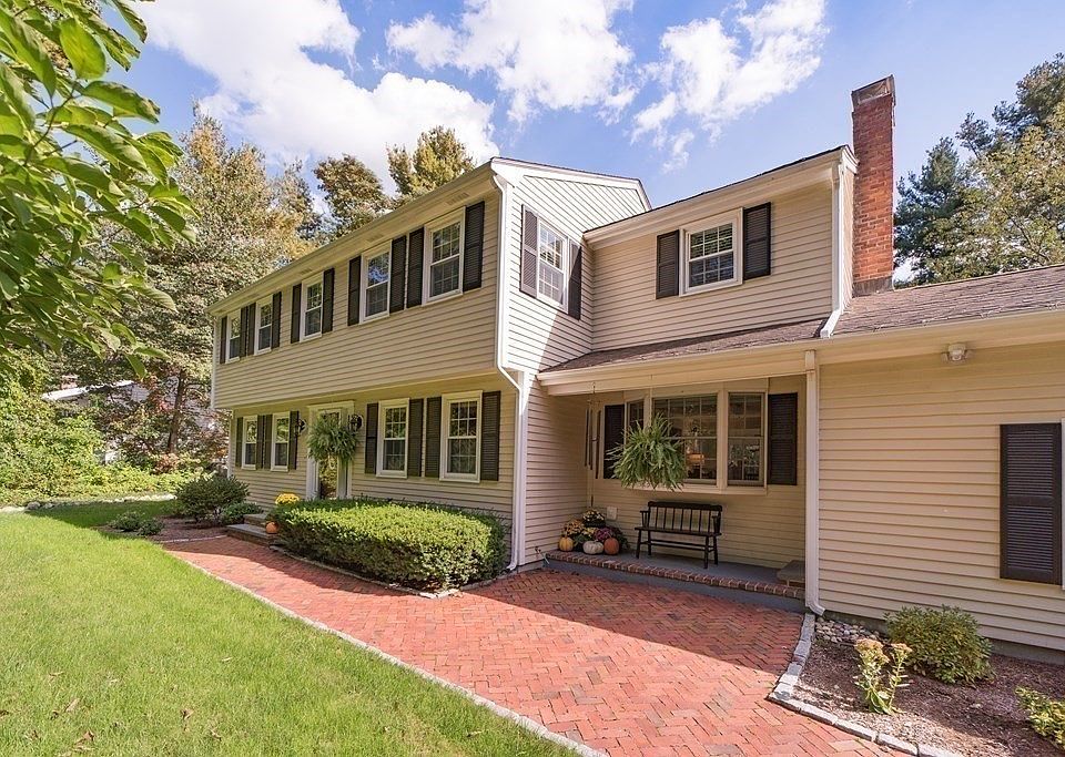 22 Forest St, Medfield, MA 02052 Zillow