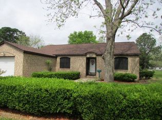 501 Avenue B, Sweeny, TX 77480