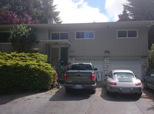 8820 Earl Ave NW, Seattle, WA 98117