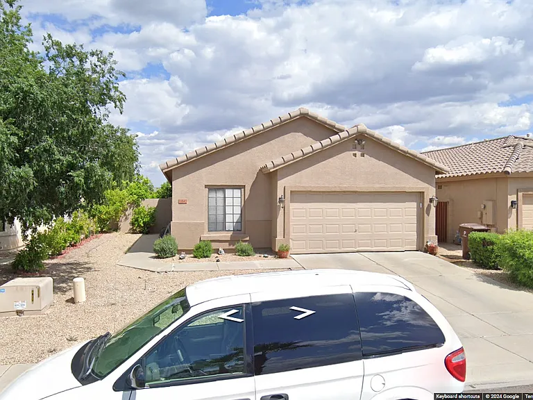 11845 N 88th Ln — Photo 1