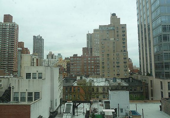 5th image of 4 Park Ave APT 4A