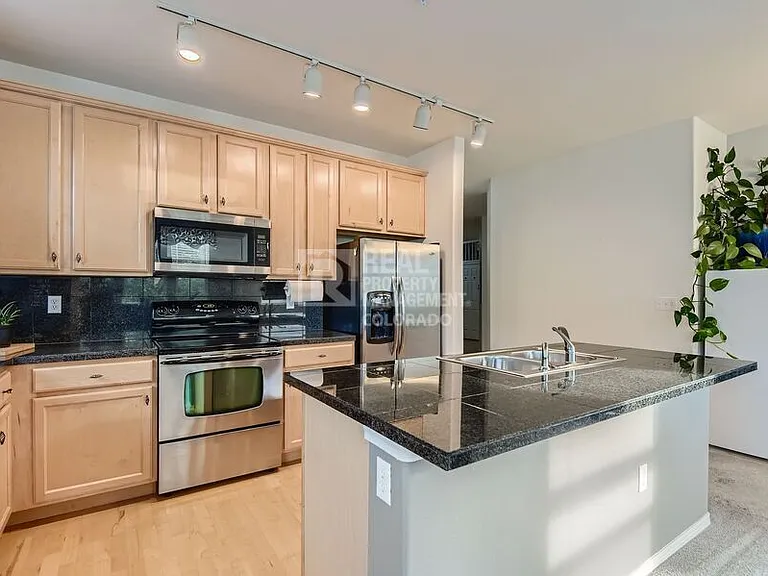 15470 E Canyon Rim Dr #207 — Photo 11