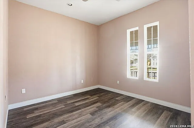 202 Helena St — Photo 18