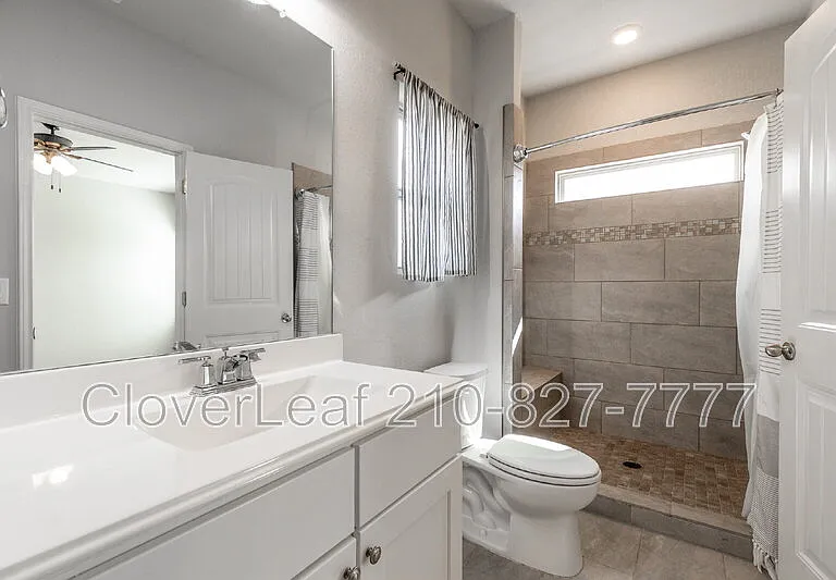 524 Willow Valley St — Photo 14