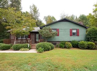 233 McGregor Rd, Gastonia, NC 28056