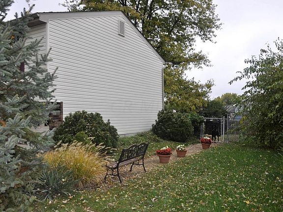 3rd image of 4066 Platte Ave