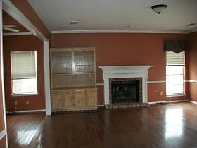 4th image of 6300 Southwind Dr