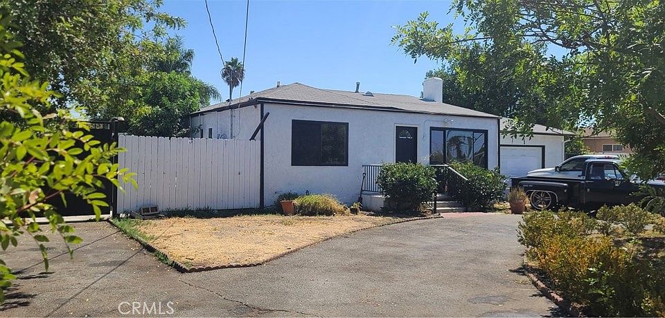 1st image of 7660 Morella Ave