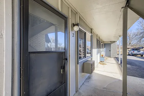 1612 Garfield Ave Photo 1