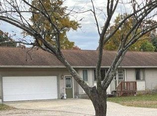 1362 W McMillan Rd, Muskegon, MI 49445