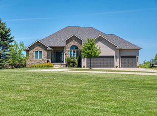 5141 Shipman Rd, Corunna, MI 48817