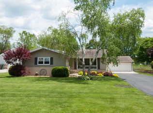 3703 Debby Ln, Franksville, WI 53126