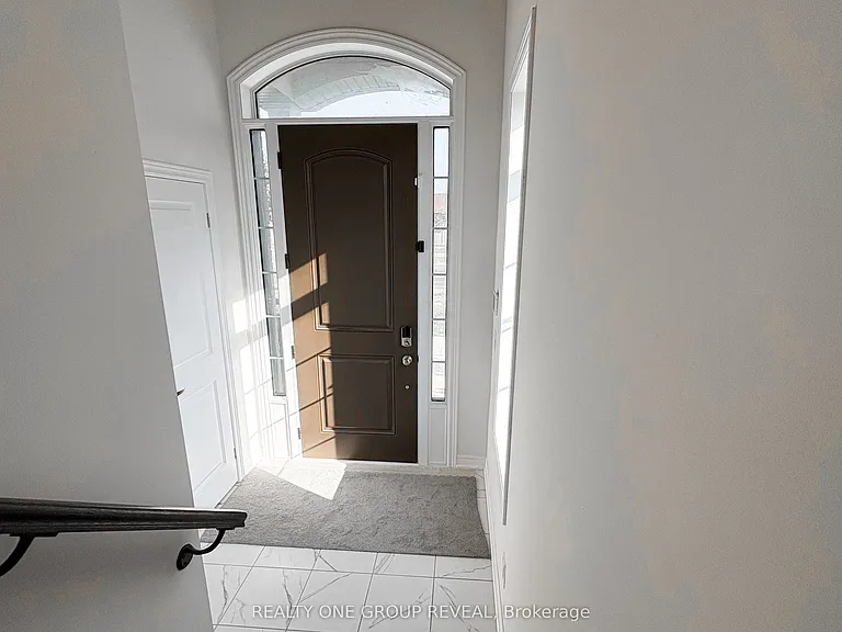 29 Icemaker Way — Photo 3