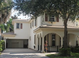 491 Leaf Dr, Palm Beach Gardens, FL 33410