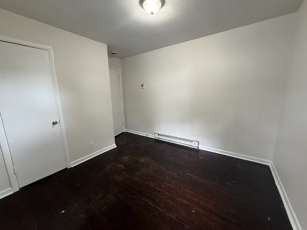 Building Photo - 1109 Meharry Blvd #3