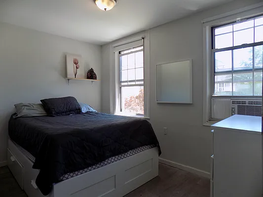 Rented by Blue Egg Realty Corp | media 7