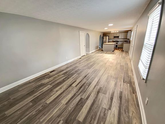 3rd image of 2040 Great Brook Dr