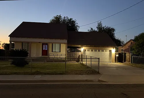 400 E Grangeville Blvd Photo 1