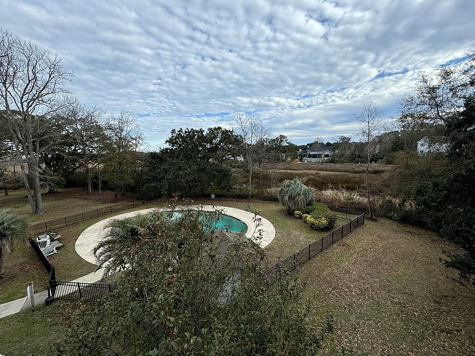 2nd image of 155 Dillon Rd #422