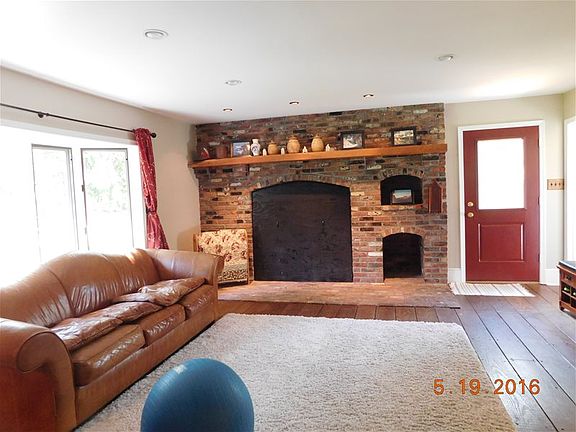 5th image of 2719 Point Breeze Dr