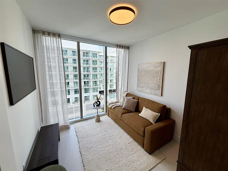 151 N Seabreeze Blvd #603 — Photo 9