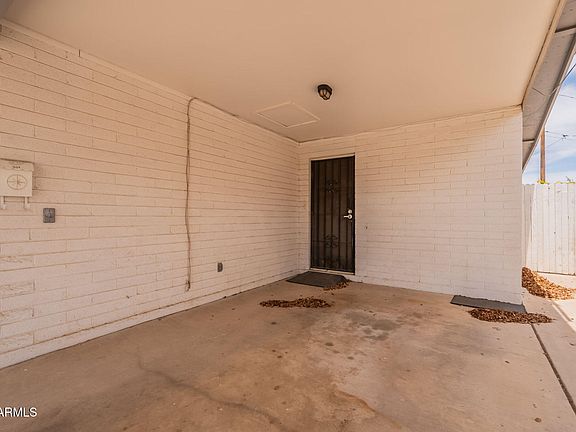 4th image of 1654 E 2ND Street