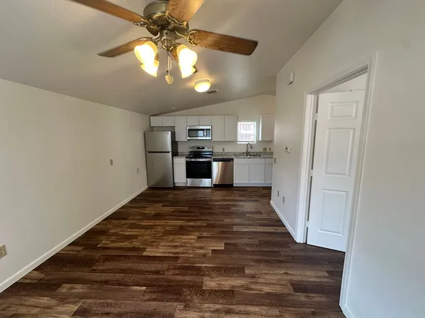 1609-1611 Broadway St, 1609-1611 Broadway St #1609-1/2, Quincy, IL 62301