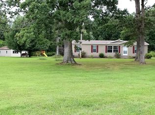 2985 E 2200th Ave, Martinsville, IL 62442
