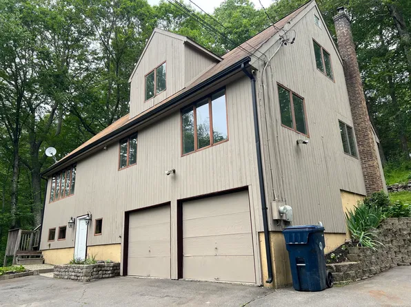 209 South Main Street, Plymouth, CT 06786