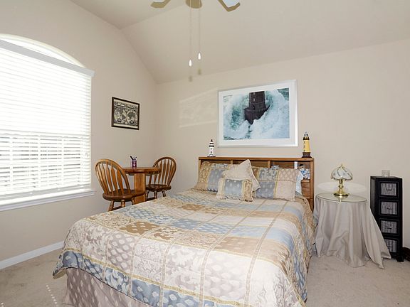 5th image of 21449 Kirsten Falls Dr