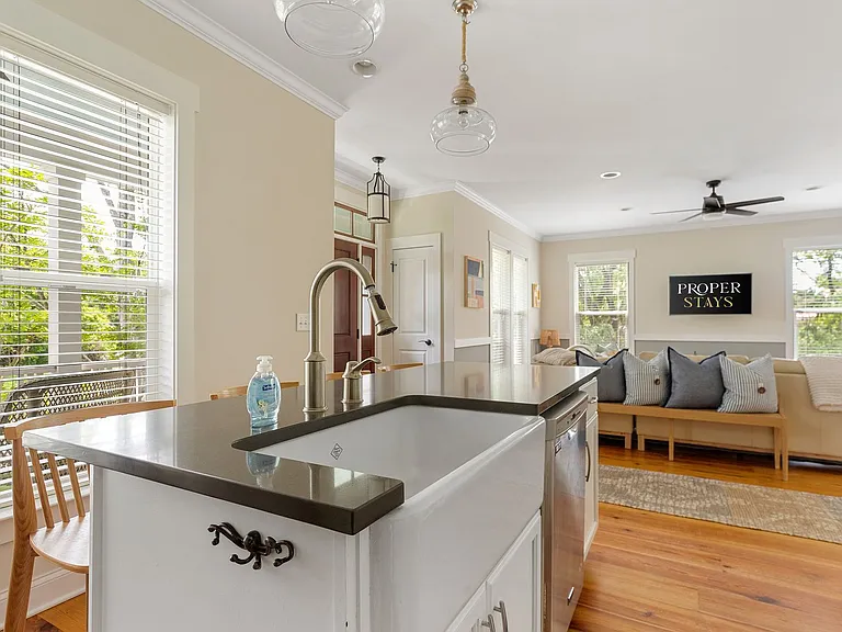 1 Piedmont Ave — Photo 7