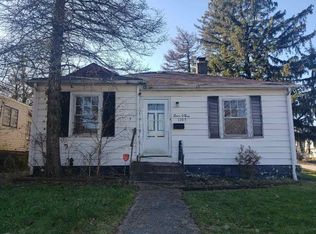 1103 S Independence Ave, Rockford, IL 61102